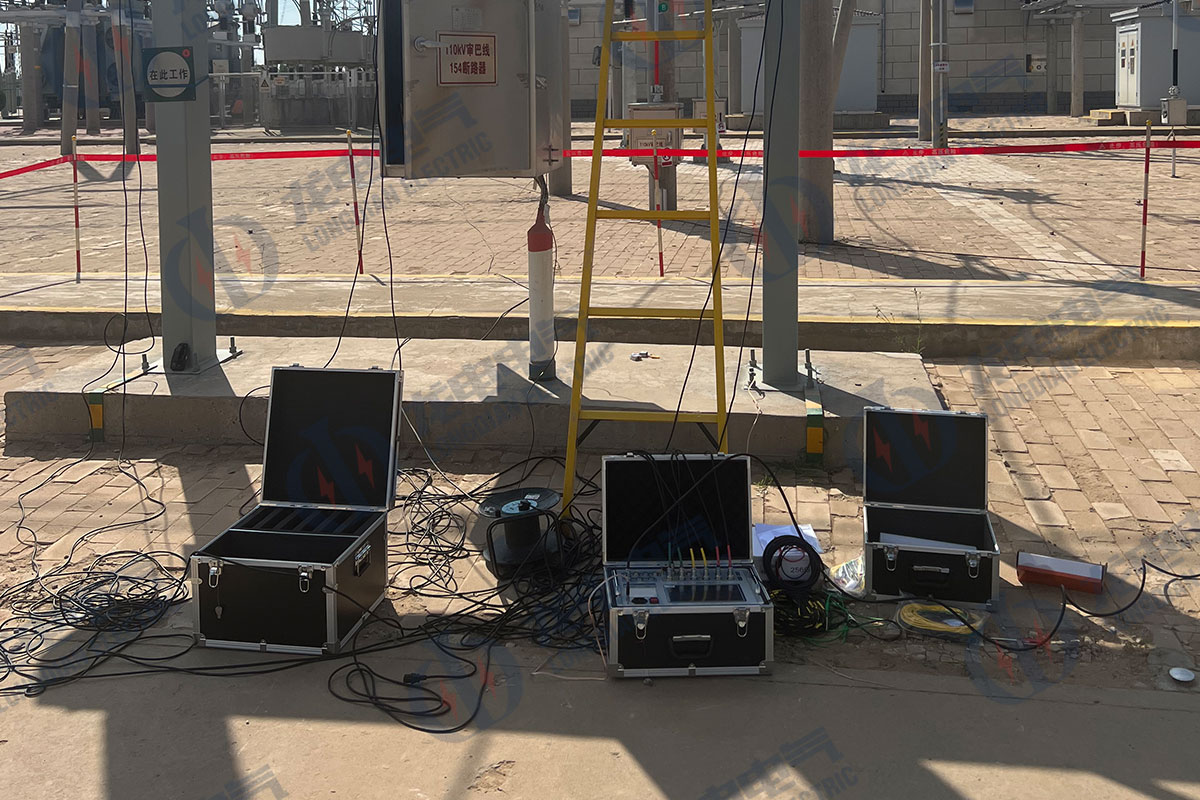 GKC-HAS雙端接地高壓開關(guān)特性測試儀